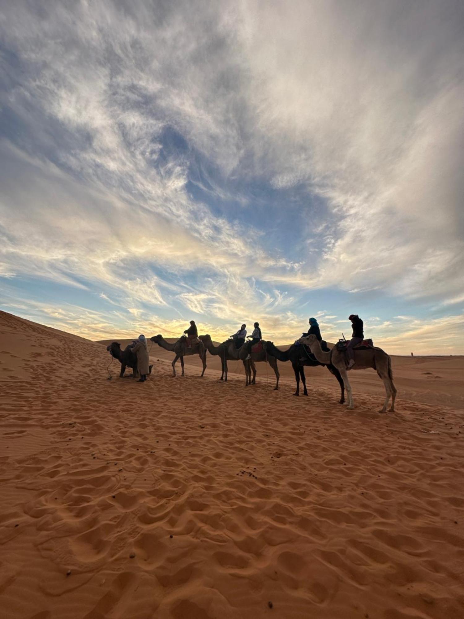 Luxury Local Camp Merzouga Exterior foto